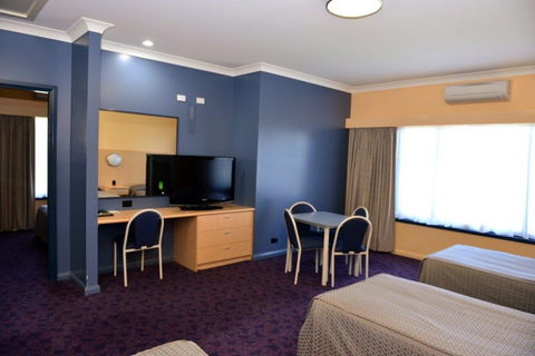 Albert Motel - Hervey Bay Accommodation 5