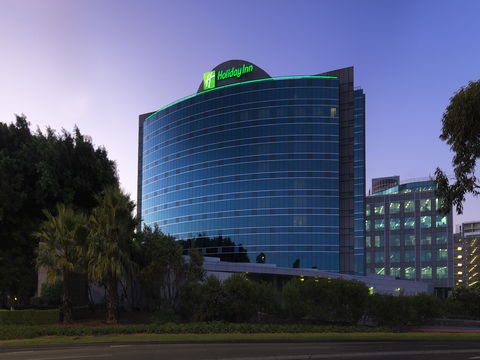 Holiday Inn Sydney Airport - Hervey Bay Accommodation 4