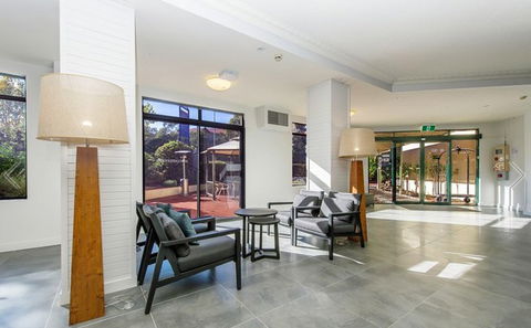 Alpha Hotel Canberra - Hervey Bay Accommodation 1
