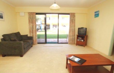 Nautilus Apartments Merimbula - Hervey Bay Accommodation 8