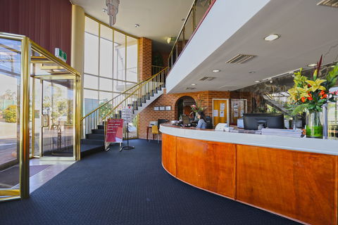 Quality Hotel Melbourne Airport - Hervey Bay Accommodation 4