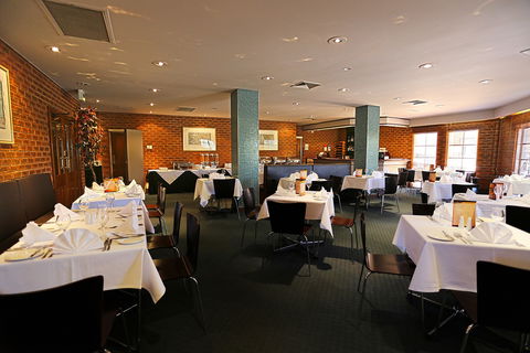 Quality Hotel Melbourne Airport - Hervey Bay Accommodation 5