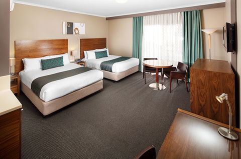 Quality Hotel Dickson - Hervey Bay Accommodation 0