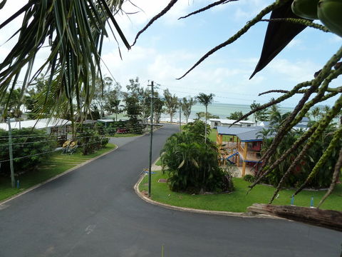 Montage Beach Apartments - Hervey Bay Accommodation 3
