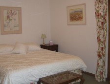 Nthaba Cottage - Hervey Bay Accommodation 1