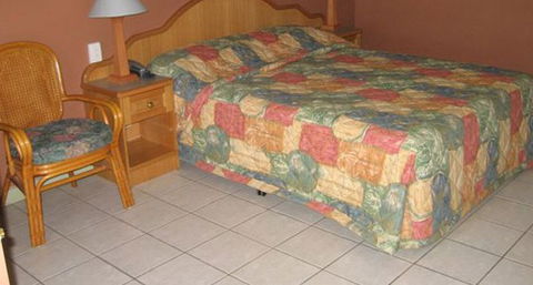 Paraway Motel - Hervey Bay Accommodation 0