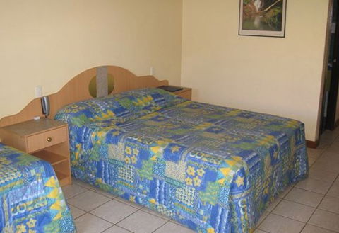 Paraway Motel - Hervey Bay Accommodation 1