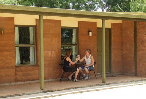 Territory Manor - Hervey Bay Accommodation 2