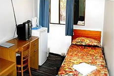 Acacia Inner City Inn - Hervey Bay Accommodation 3