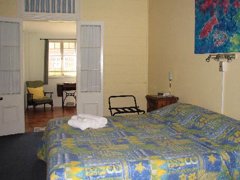 Auckland Hill B And B - Hervey Bay Accommodation 4