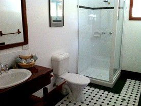 Daintree Manor - Hervey Bay Accommodation 2