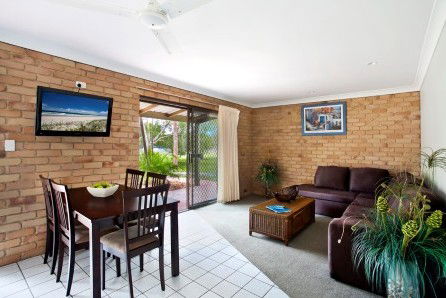 Noosa North Shore Retreat - Hervey Bay Accommodation 2