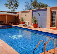 Desert Cave Hotel - Hervey Bay Accommodation