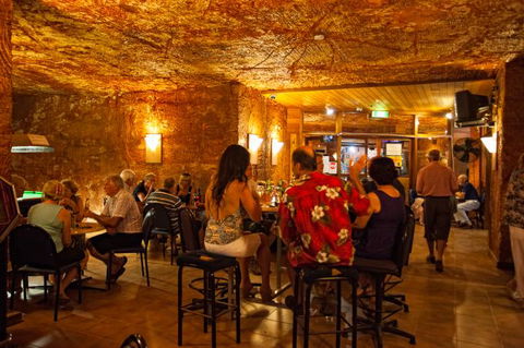 Desert Cave Hotel - Hervey Bay Accommodation 7