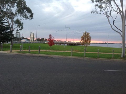 Lake View Motel - Hervey Bay Accommodation 7