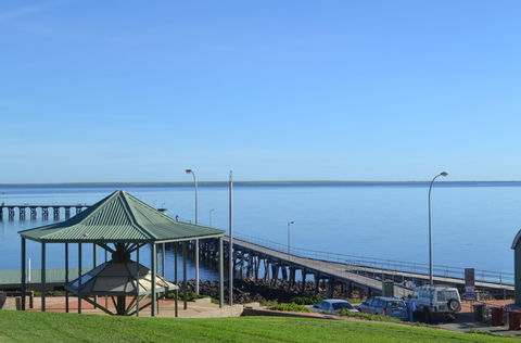 Port Victoria Hotel Motel - Hervey Bay Accommodation 1