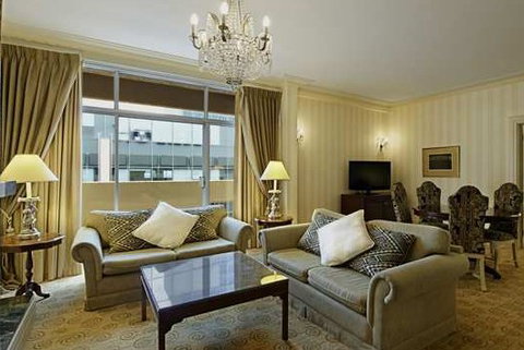 Parmelia Hilton - Hervey Bay Accommodation 2