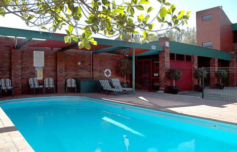 Nirebo Motel - Hervey Bay Accommodation 3