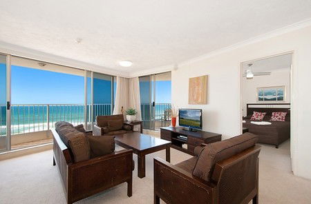 Beachside Tower - Hervey Bay Accommodation 5