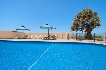 Beachside Tower - Hervey Bay Accommodation 6