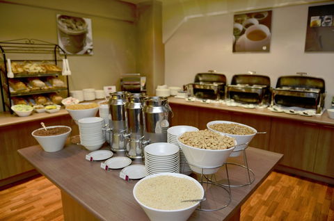 Mercure Grosvenor Hotel Adelaide - Hervey Bay Accommodation 3