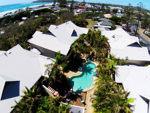 Outrigger Bay Apartments - Hervey Bay Accommodation 1