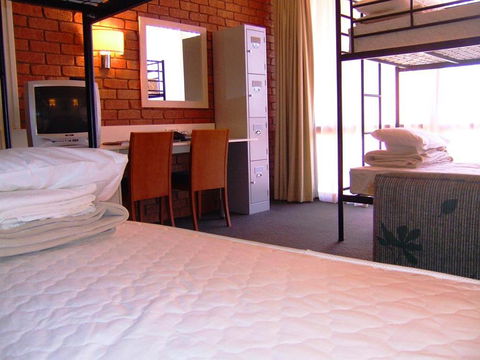 Alice In The Territory - Hervey Bay Accommodation 5