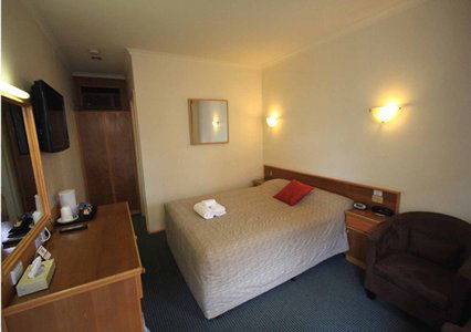 Comfort Inn Aviators Lodge - Hervey Bay Accommodation 2