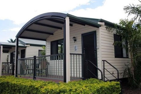 BIG4 Walkabout Palms Townsville - Hervey Bay Accommodation 0