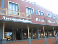 Harp Deluxe Hotel - Hervey Bay Accommodation 0