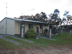 Pendleton Farm Stay - Hervey Bay Accommodation 0