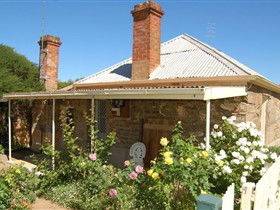 Blyth Cottage - Hervey Bay Accommodation 0