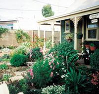 Schoolhouse Cottage - Hervey Bay Accommodation