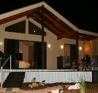 Pike River Luxury Villas - Hervey Bay Accommodation