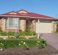 Lakeside Getaway - Hervey Bay Accommodation