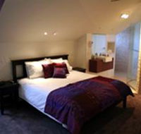 Merlot  Verdelho - Hervey Bay Accommodation