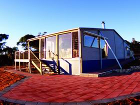 Wilderness Valley Studio Accommodation - Hervey Bay Accommodation 0