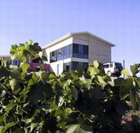 Mt Surmon Wines The Retreat - Hervey Bay Accommodation