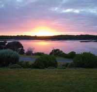 Lake View Apartments - Hervey Bay Accommodation