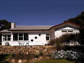 The Pines Holiday Home - Hervey Bay Accommodation 0