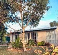 Swayne's Cottage - Hervey Bay Accommodation