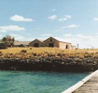 Mt Dutton Bay Woolshed Hostel - Hervey Bay Accommodation