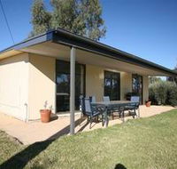 Toolunka Estate Cottage - Hervey Bay Accommodation