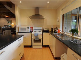 Brownlow SA Hervey Bay Accommodation