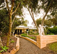 Correa Corner Bed  Breakfast - Hervey Bay Accommodation
