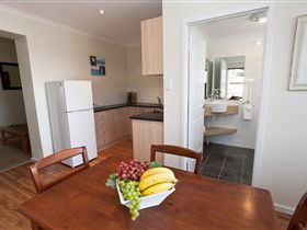 Bay 10 Accommodation - Hervey Bay Accommodation 0