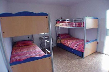 Port Willunga Blue - Hervey Bay Accommodation 1