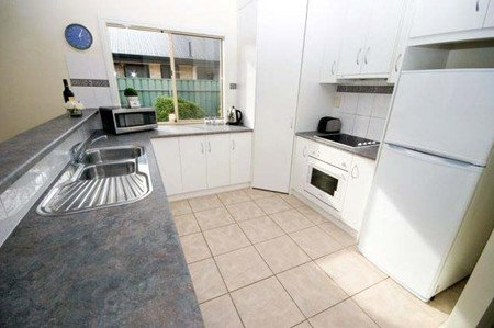 Roo's Place - Hervey Bay Accommodation 3