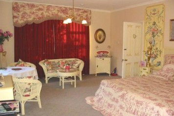 Rose Villa - Hervey Bay Accommodation 3