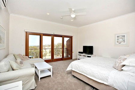 Seascape Retreat - Hervey Bay Accommodation 1